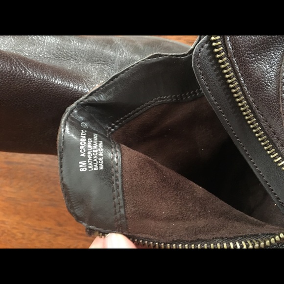 Booties - Picture 3 of 5